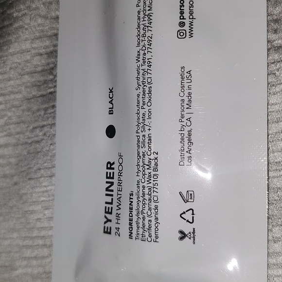 🆕️Persona BLACK Eyeliner 24 hour WATERPROOF- NEW IN SEALED PACKAGE - Picture 3 of 3